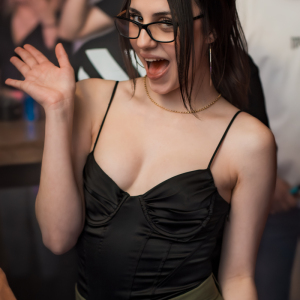 031