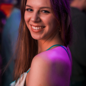 0049